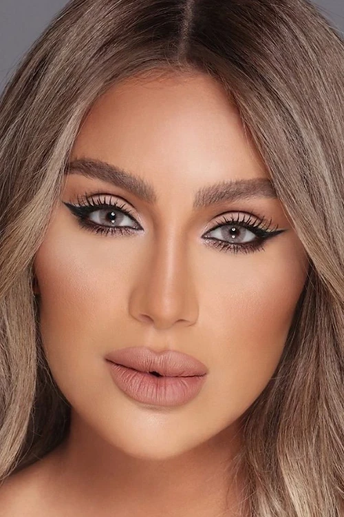 Amara Lense Gentle Gray