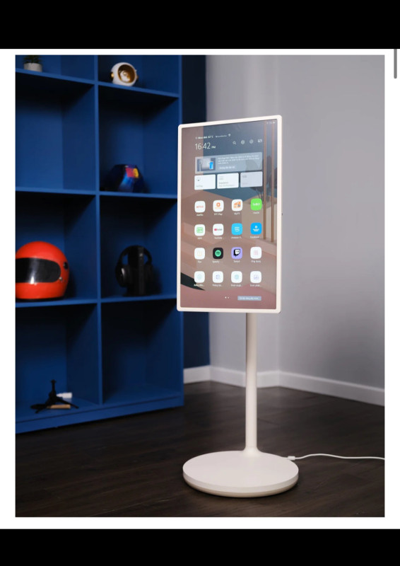 Smart portable android screen