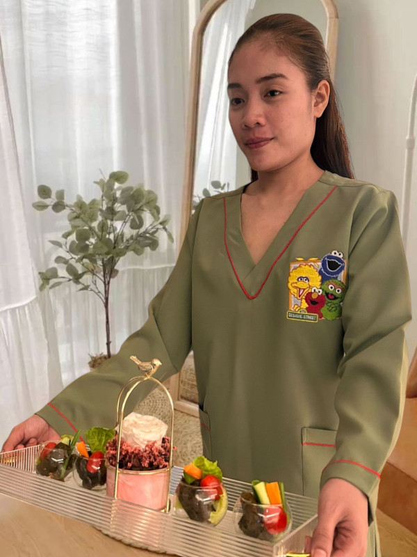 Nanny Uniform Set (Cartoon character design)