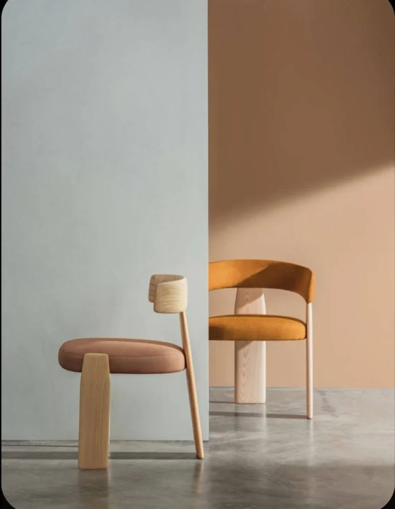 كرسي طعام تصميم حديث ومريح من الخشب السولد والمقاش الشانيل المقاوم للماء