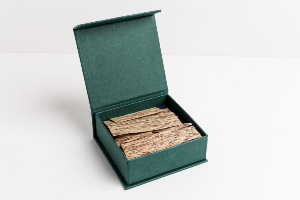 Natural Raqaeq oud Vietnam 1 Tola - توله عود رقائق فيتنامي