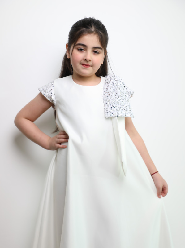 فستان أنيق للأطفال