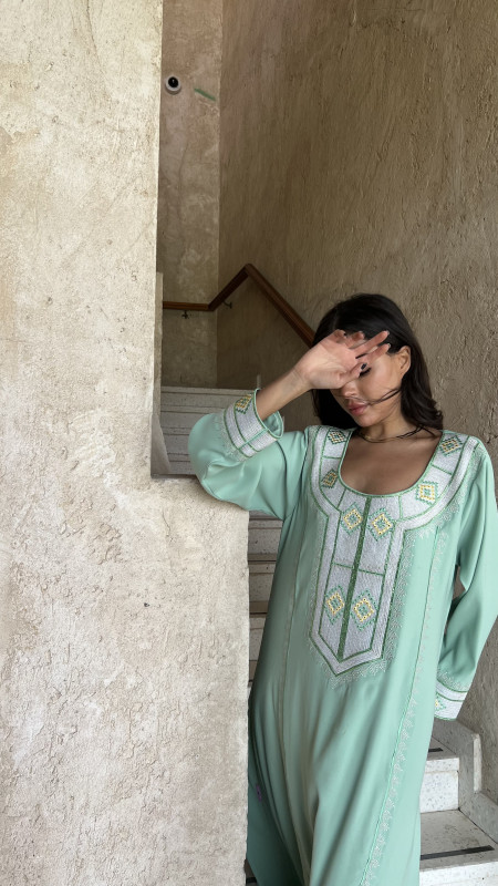 Light green jalabya