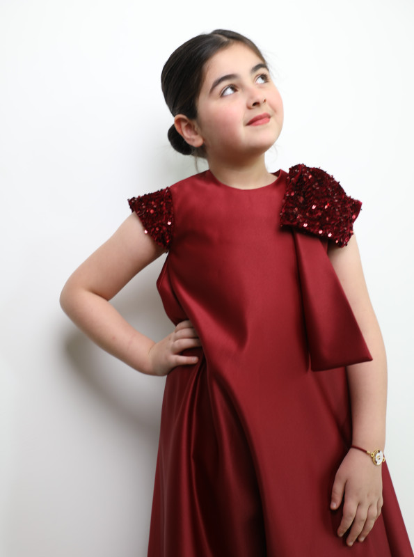 فستان أنيق للأطفال